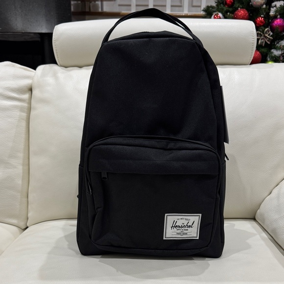 Herschel Supply Company Other - Herschel Supply Company Classic Black Backpack (Approx 12”Wx 7”D x18” H)